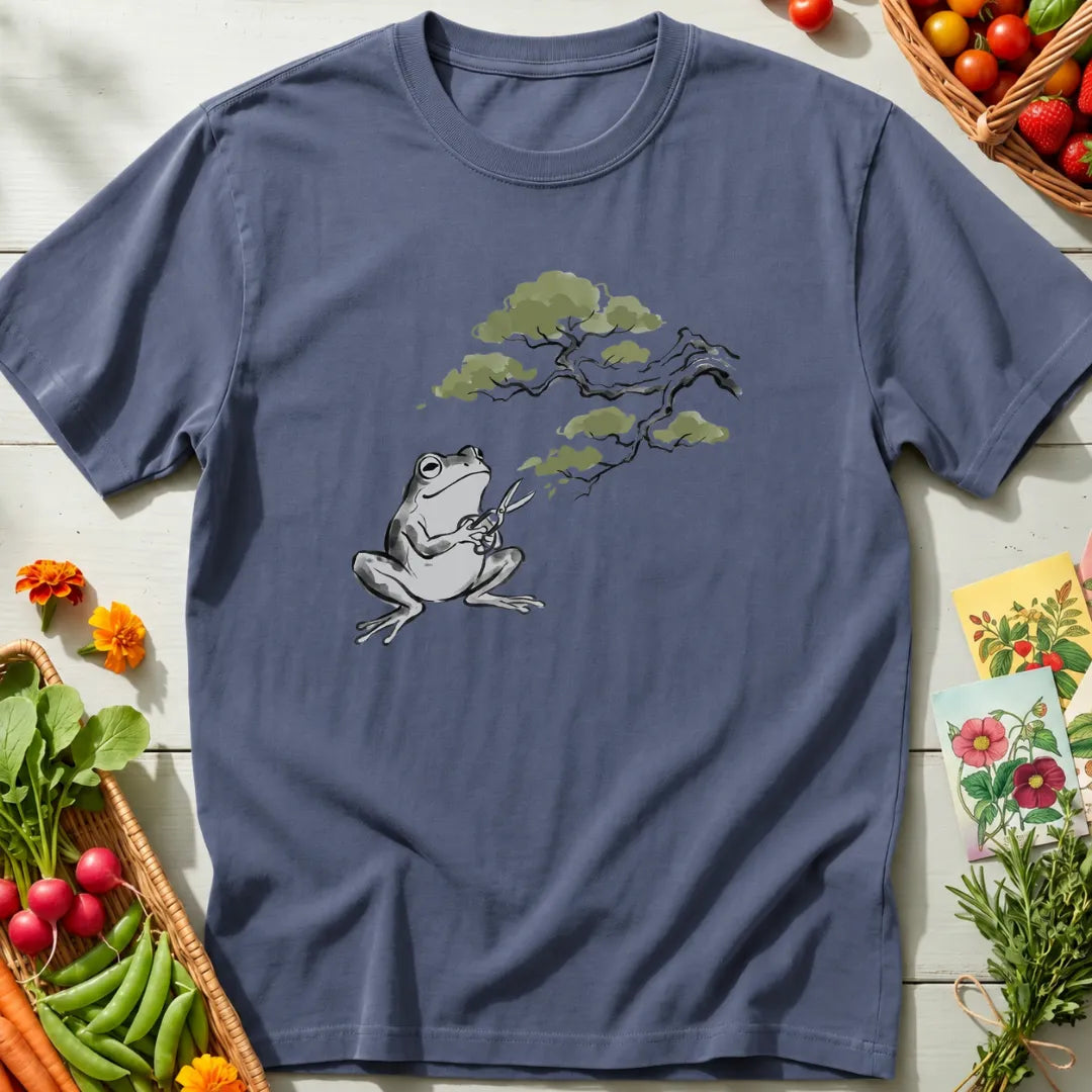 Frog Bonsai Artist T-Shirt