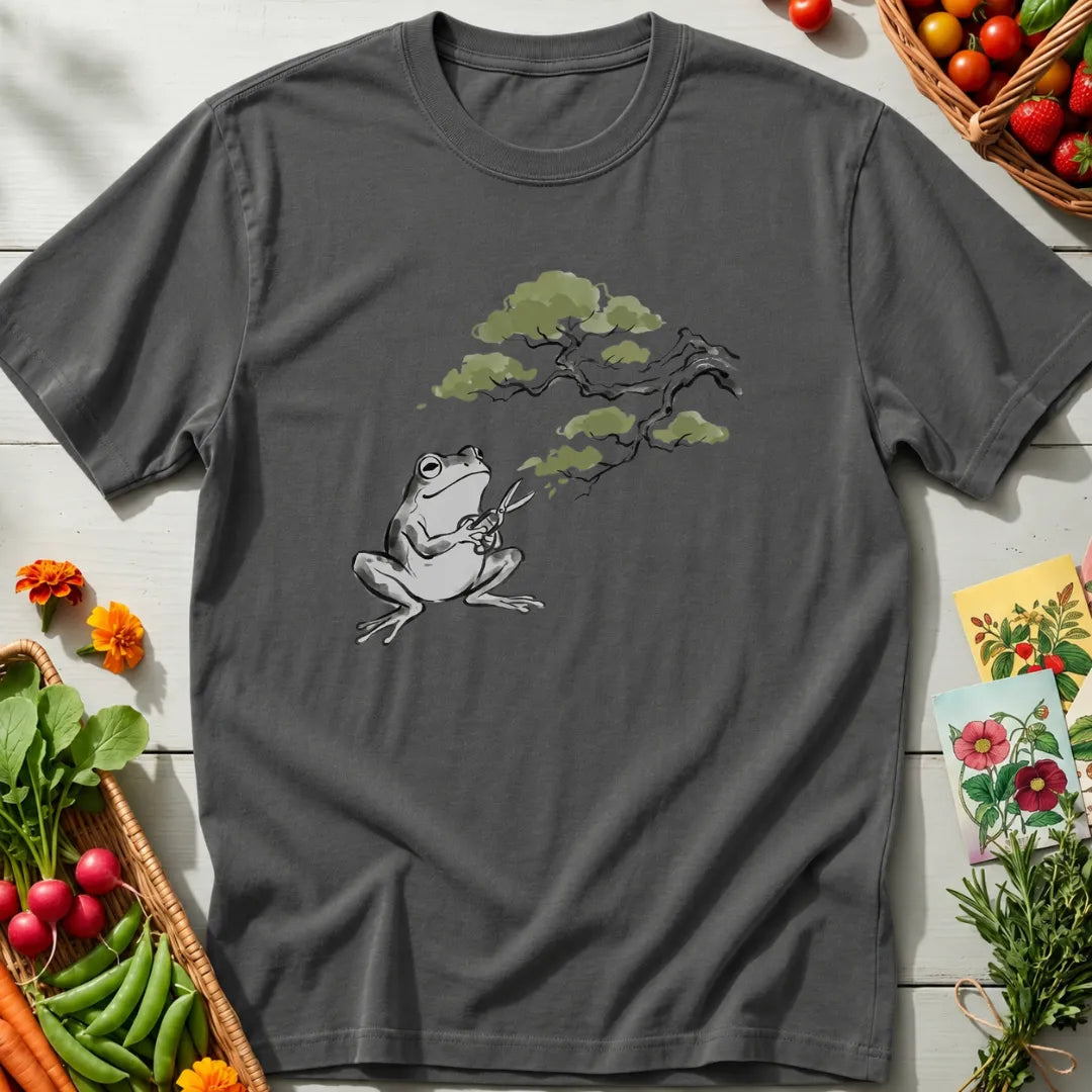 Frog Bonsai Artist T-Shirt